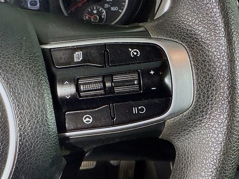 Used 2022 Kia K5 LXS image 15