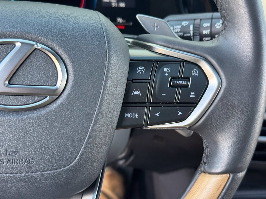 Used 2025 Lexus RX 350 FWD image 24