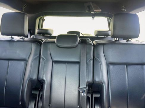 Used 2021 Ford Expedition XLT AWD/4WD image 15