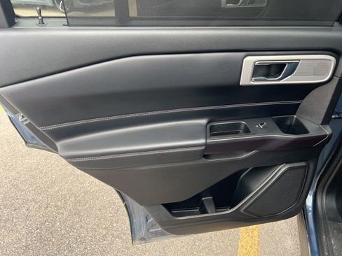 Used 2020 Ford Explorer ST image 22