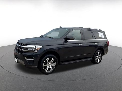 Used 2024 Ford Expedition Limited AWD/4WD image 8