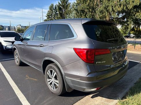 Used 2017 Honda Pilot EX-L image 2