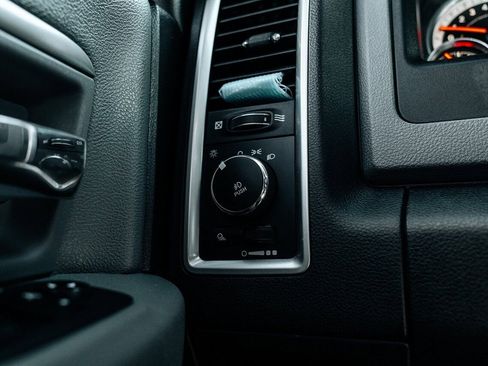 Used 2019 RAM 1500 Big Horn image 26