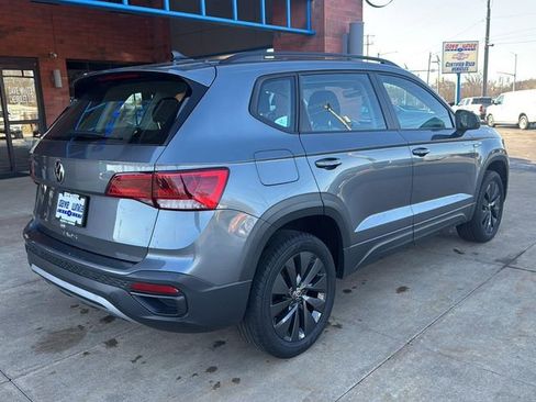 Used 2023 Volkswagen Taos S image 17