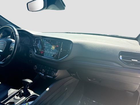 Used 2024 Dodge Durango GT RWD image 30