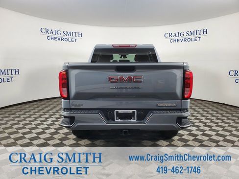 Used 2024 GMC Sierra 1500 Elevation image 17