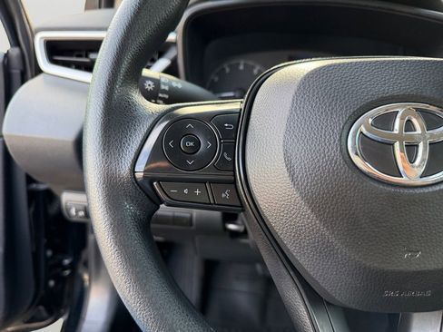 Used 2024 Toyota Corolla LE FWD image 20