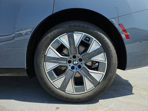 New 2026 BMW iX xDrive60 w/ Premium Package image 33