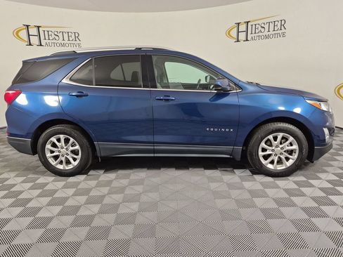 Used 2020 Chevrolet Equinox LT FWD image 3