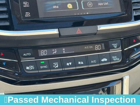 Used 2017 Honda Accord EX-L image 30