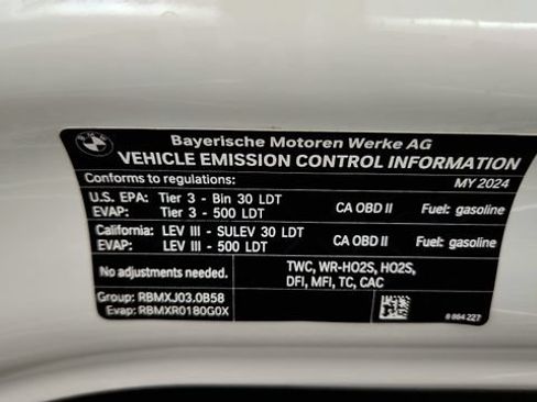 Used 2024 BMW X7 xDrive40i w/ Executive Package AWD/4WD image 79
