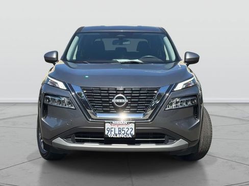 Certified 2023 Nissan Rogue SV FWD image 2