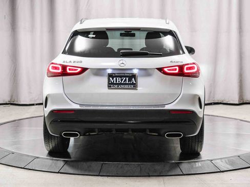 Certified 2023 Mercedes-Benz GLA 250 4MATIC image 3
