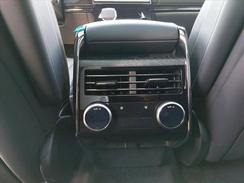 New 2025 Land Rover Range Rover Sport Dynamic SE image 10