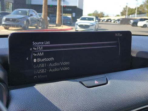 Certified 2025 MAZDA CX-70 3.3 Turbo w/ Preferred Package image 19