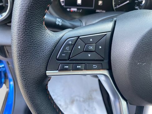 Used 2024 Nissan Kicks SR w/ SR Premium Package FWD image 19