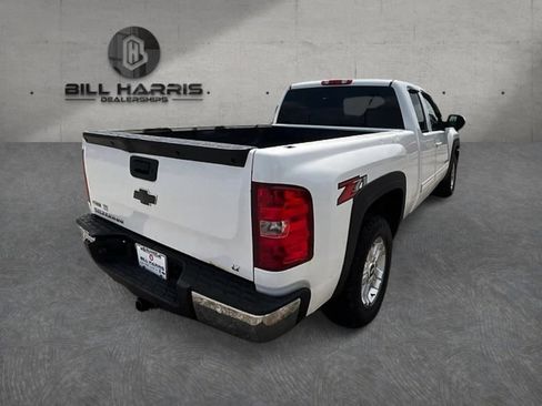 Used 2011 Chevrolet Silverado 1500 LT w/ All-Star Edition AWD/4WD image 6