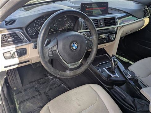 Used 2018 BMW 330i Sedan image 10
