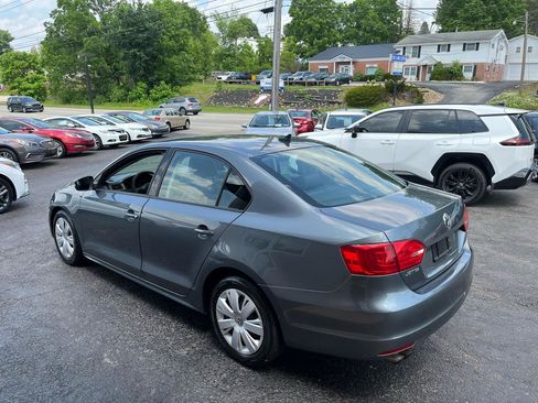 Used 2014 Volkswagen Jetta SE FWD image 8
