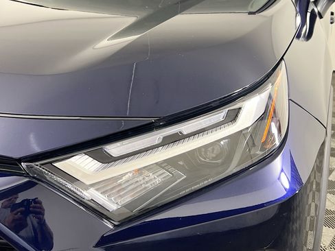 Used 2025 Toyota RAV4 XLE w/ Convenience Package image 11