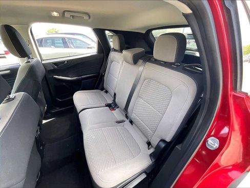 Used 2022 Ford Escape SE FWD image 27