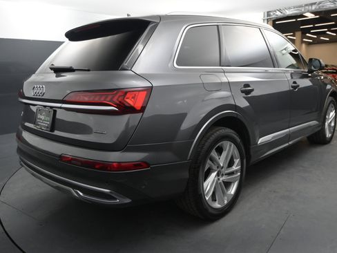 Used 2021 Audi Q7 3.0T Premium image 5
