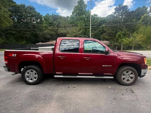 Used 2013 GMC Sierra 1500 SLT w/ SLT Convenience Package AWD/4WD image 6