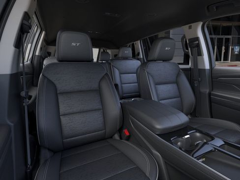 New 2025 Buick Enclave Sport Touring w/ Super Cruise Package image 17