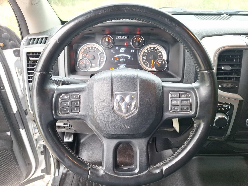Used 2019 RAM 1500 Big Horn RWD image 9