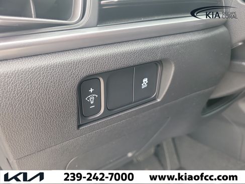 New 2026 Kia Sorento LX FWD image 27