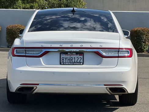 Used 2018 Lincoln Continental Reserve w/ Continental Climate Package AWD/4WD image 8