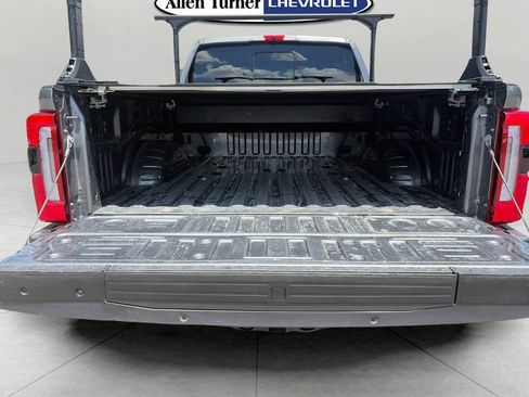 Used 2024 Ford F250 Platinum w/ Tremor Off-Road Package AWD/4WD image 7