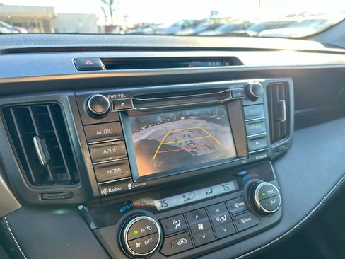 Used 2017 Toyota RAV4 XLE image 32