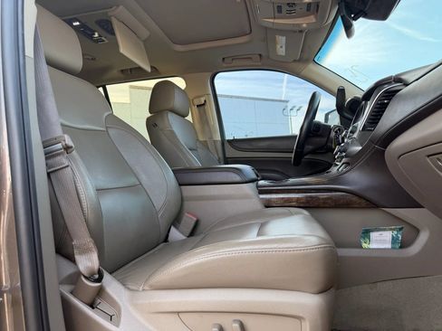 Used 2015 Chevrolet Tahoe LT AWD/4WD image 26