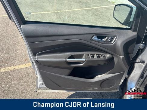 Used 2014 Ford Escape SE w/ Equipment Group 201A AWD/4WD image 11