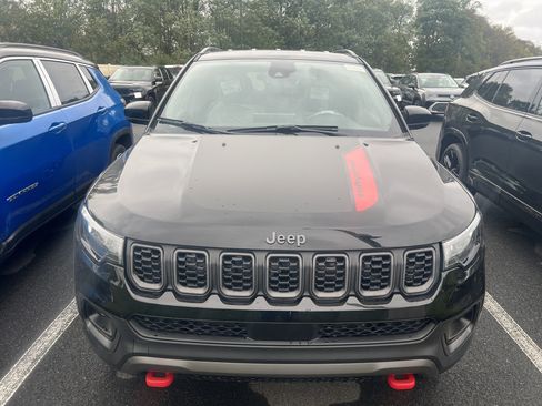 New 2026 Jeep Compass Trailhawk image 3