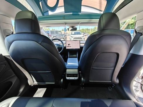 Used 2019 Tesla Model 3 Mid Range image 20