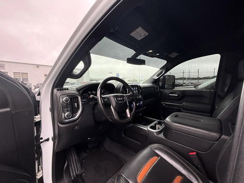 Used 2021 GMC Sierra 2500 AT4 w/ Gooseneck/5TH Wheel Package AWD/4WD image 32