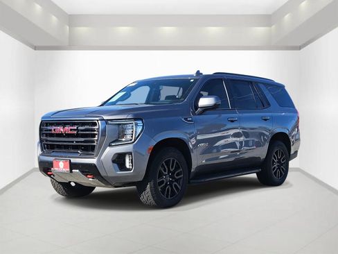 Used 2021 GMC Yukon AT4 w/ Technology Package image 3