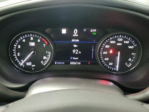 Certified 2022 Cadillac XT4 Premium Luxury w/ Technology Package FWD image 19