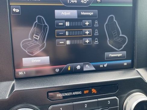 Used 2015 Ford F150 Platinum w/ Equipment Group 701A Luxury image 18