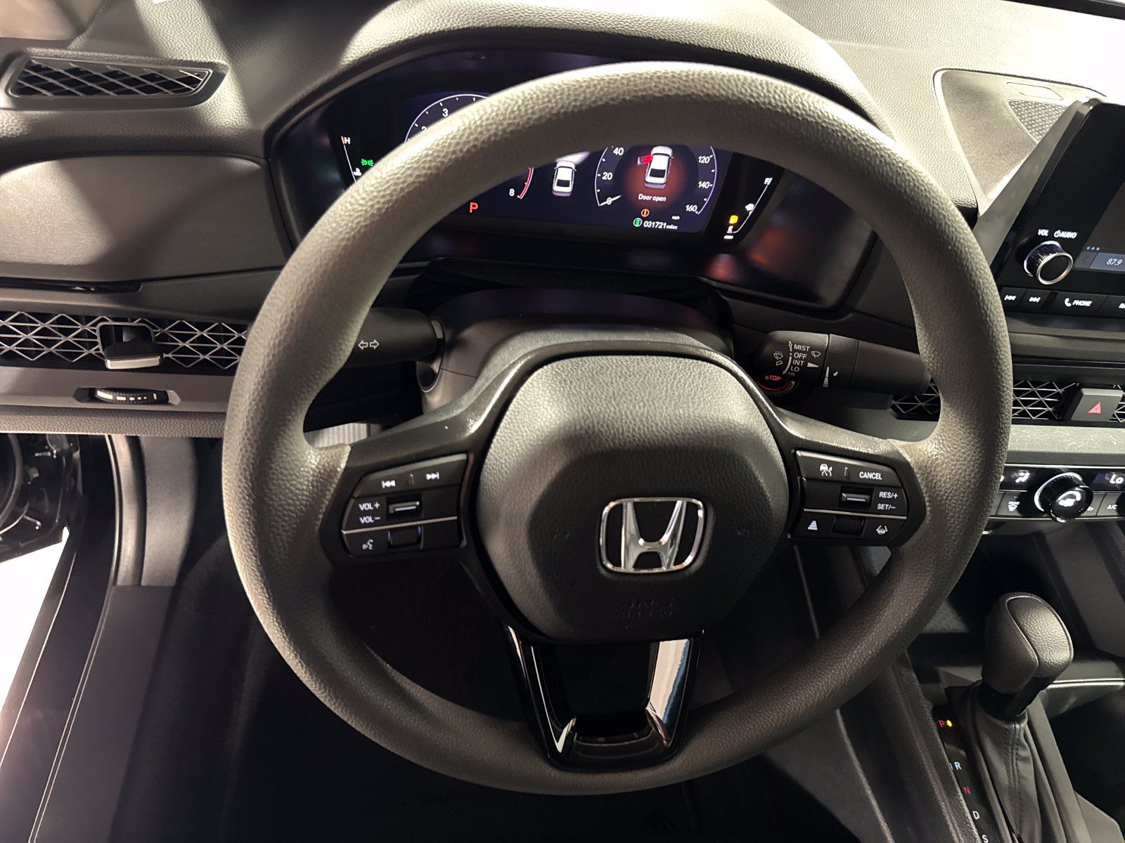 Used 2023 Honda Accord EX image 18
