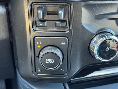 New 2026 Ford F250 Platinum image 19