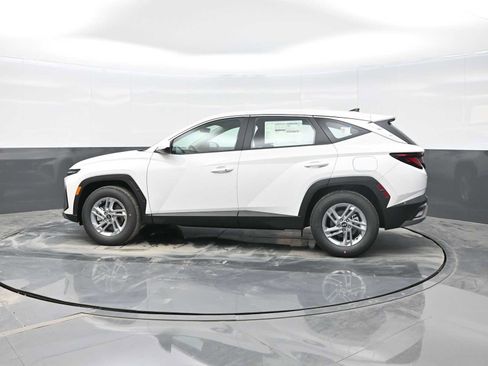 New 2026 Hyundai Tucson SE image 5