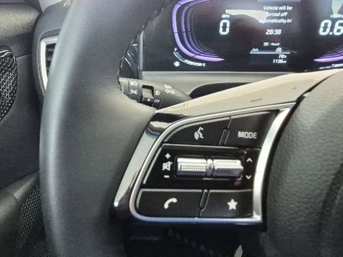 Used 2026 Kia Seltos S FWD image 19