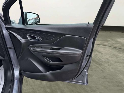 Used 2014 Buick Encore Base 4dr Crossover image 21