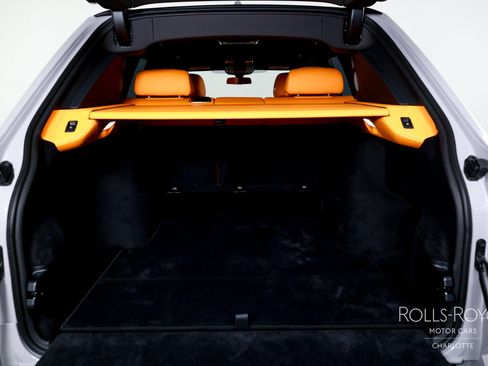 New 2027 Rolls-Royce Cullinan Black Badge AWD/4WD image 25
