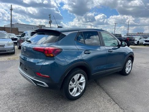Used 2024 Buick Encore GX Preferred w/ Comfort Package FWD image 5
