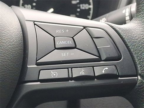 Used 2024 Nissan Altima 2.5 S image 21