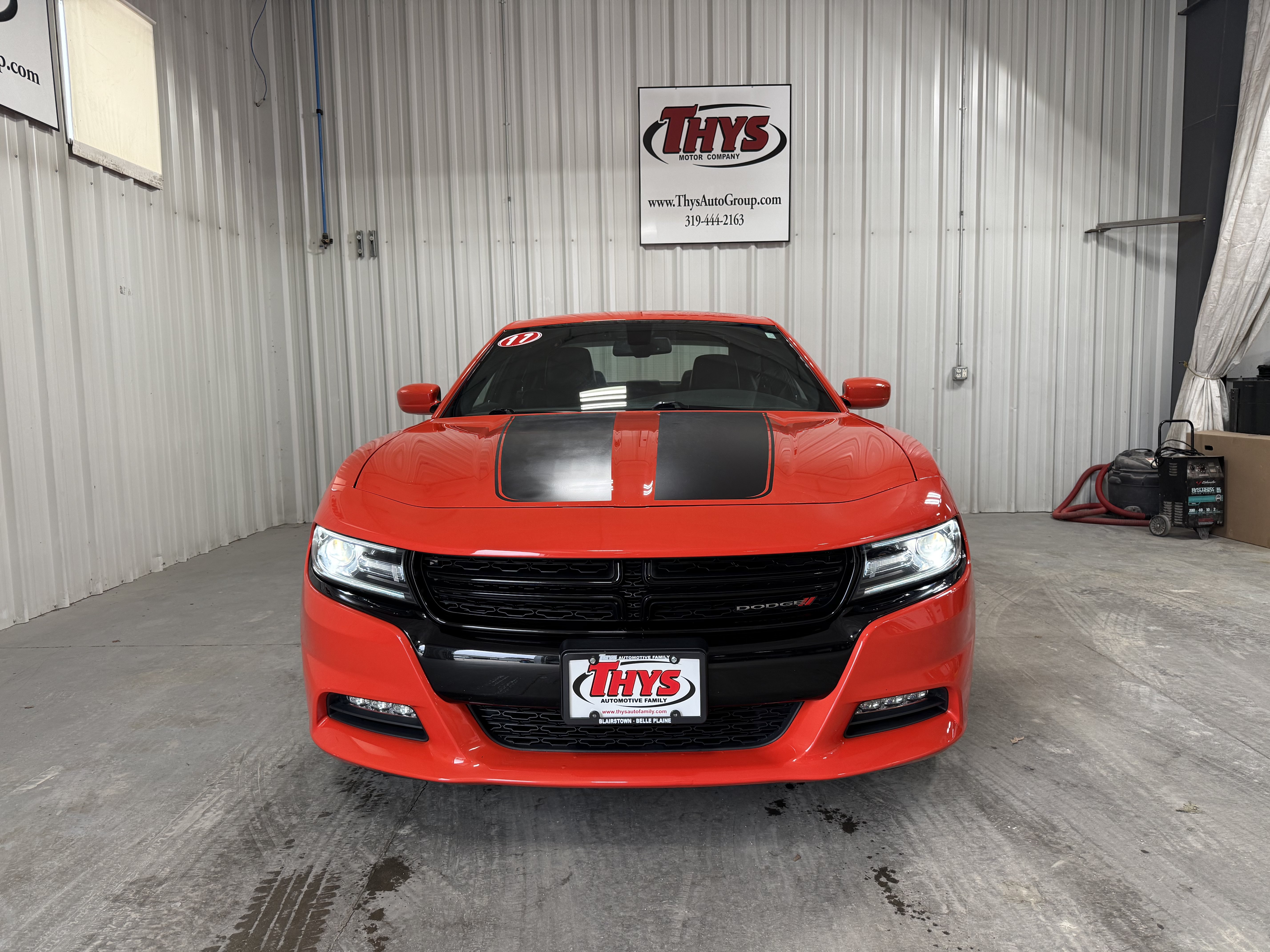 Used 2017 Dodge Charger SXT w/ AWD Plus Group image 16